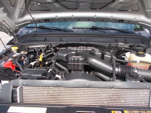 Used 2015 Ford F350 XL AWD/4WD image 9