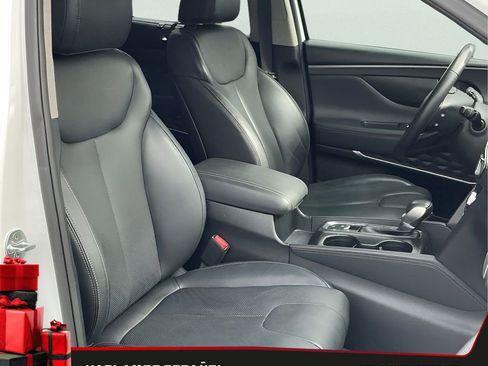 Used 2019 Hyundai Santa Fe Limited w/ Cargo Package image 17