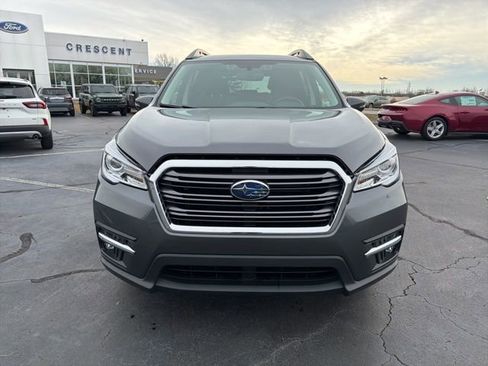 Used 2022 Subaru Ascent Limited image 3