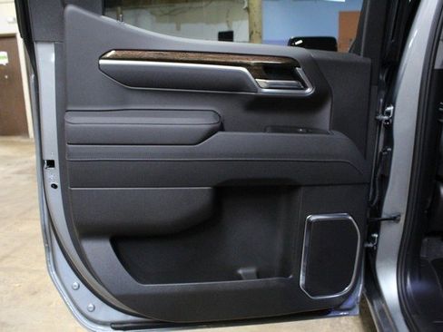 New 2026 GMC Sierra 1500 Elevation image 13