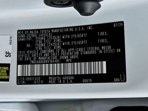 Certified 2024 Toyota Corolla Cross LE image 31