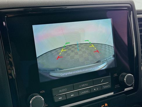 Used 2024 Nissan Frontier SL w/ Technology Package image 22