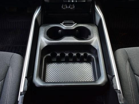 Used 2022 RAM 1500 Big Horn AWD/4WD image 33