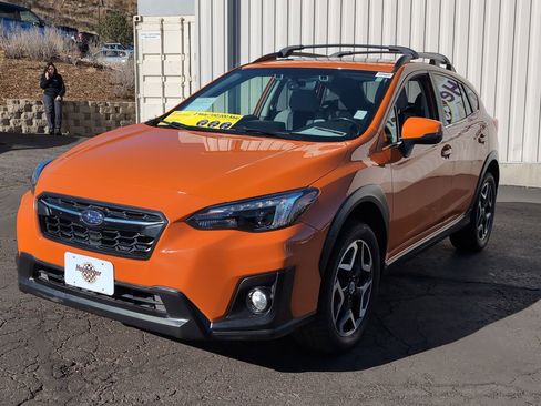 Used 2018 Subaru Crosstrek 2.0i Limited image 3
