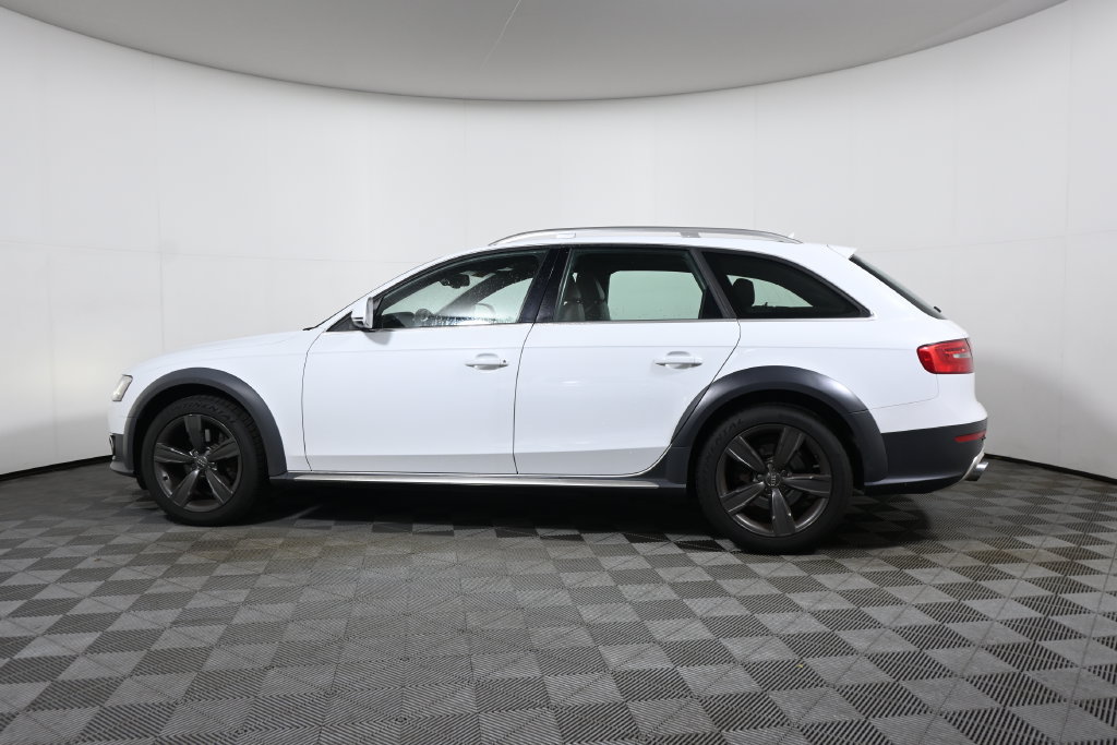 Used 2013 Audi A4 Premium Plus AWD/4WD image 2