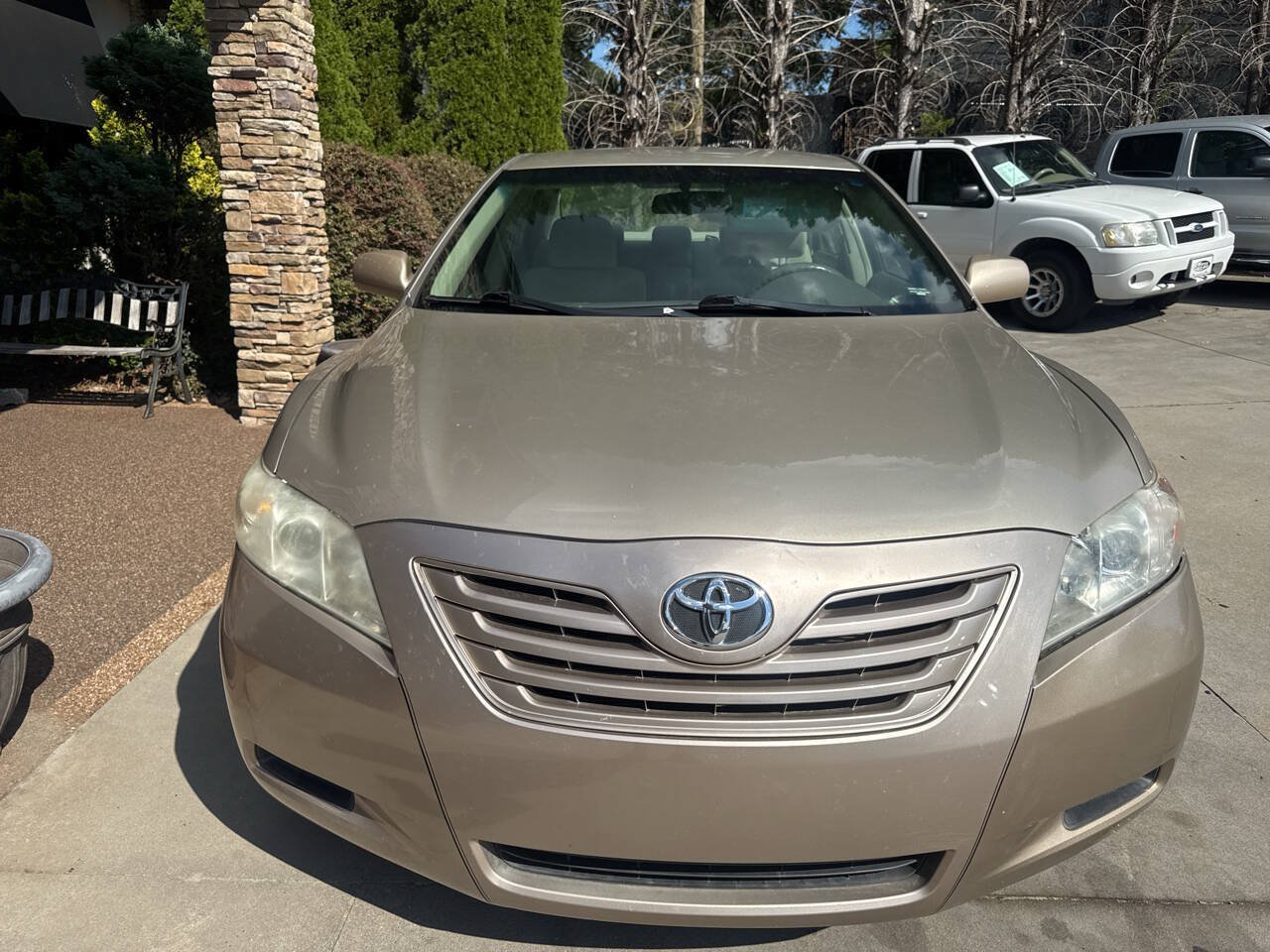 Used 2009 Toyota Camry LE FWD image 8