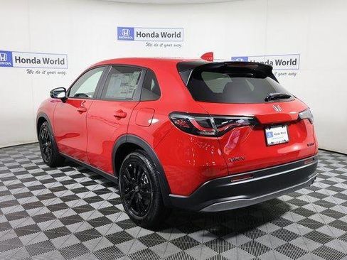 New 2026 Honda HR-V Sport image 6