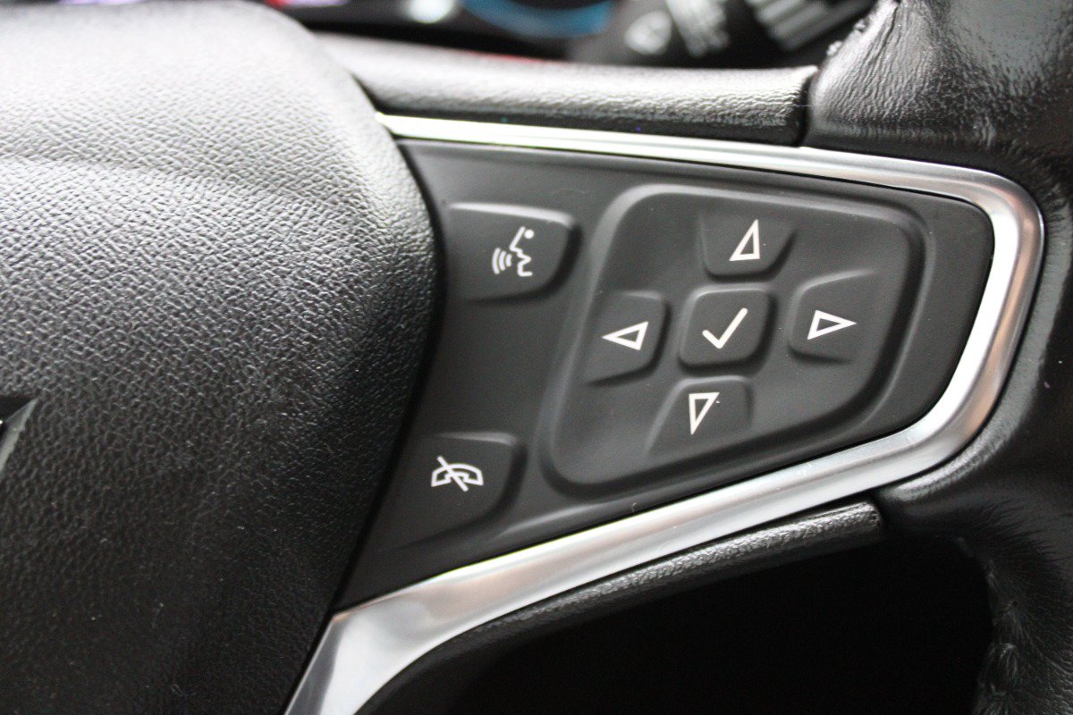 Used 2019 Chevrolet Equinox LT FWD image 21