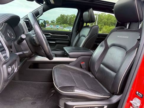 Used 2021 RAM 1500 Laramie AWD/4WD image 19