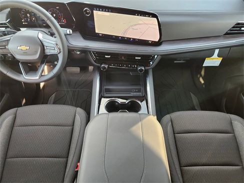 New 2026 Chevrolet Suburban LS w/ LPO, Dark Essentials Package image 2