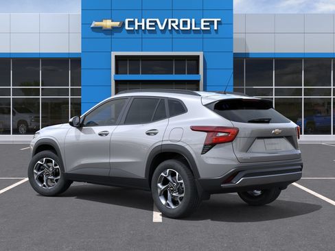 New 2026 Chevrolet Trax LT FWD image 3