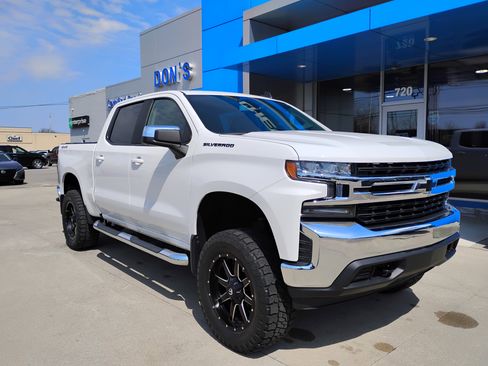 Used 2019 Chevrolet Silverado 1500 LT w/ All-Star Edition image 3