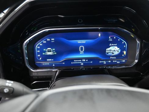 Used 2023 Chevrolet Silverado 1500 RST image 13