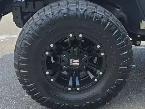Used 2018 Jeep Wrangler Unlimited Sport S AWD/4WD image 43