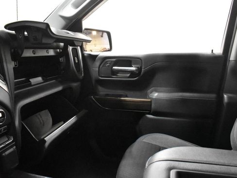 Used 2021 Chevrolet Silverado 1500 LT Trail Boss w/ Convenience Package II AWD/4WD image 19