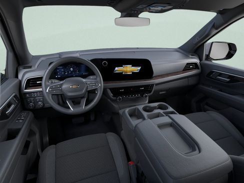 New 2026 Chevrolet Suburban LS AWD/4WD image 15