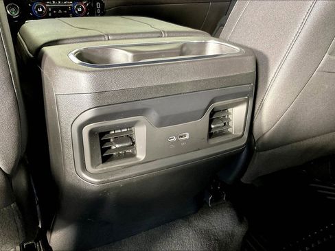 Used 2024 Chevrolet Silverado 1500 LT image 33