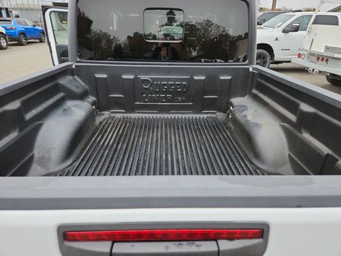 Used 2020 Jeep Gladiator Sport w/ Quick Order Package 24S image 19