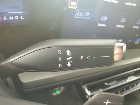 New 2026 Chevrolet Traverse LT w/ Midnight/Sport Edition FWD image 20
