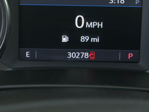 Used 2022 Chevrolet Blazer LT w/ Sound & Technology Package AWD/4WD image 20