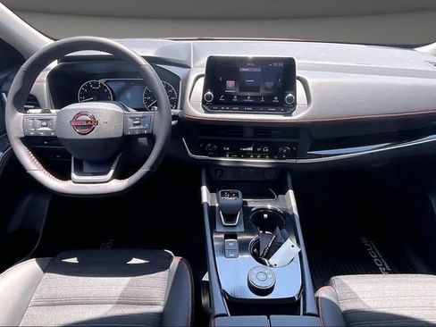 New 2026 Nissan Rogue SV w/ Rock Creek Premium Package AWD/4WD image 5
