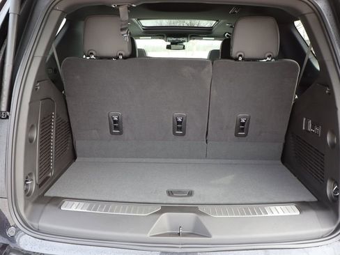 New 2026 Chevrolet Tahoe RST image 38