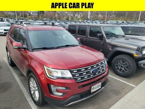 Used 2017 Ford Explorer Limited w/ Equipment Group 301A image 2