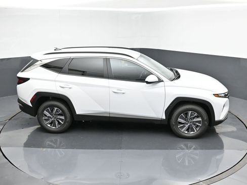 Used 2024 Hyundai Tucson Blue image 22