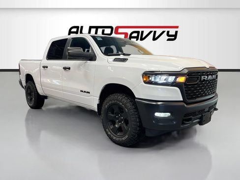 Used 2025 RAM 1500 Warlock AWD/4WD image 1