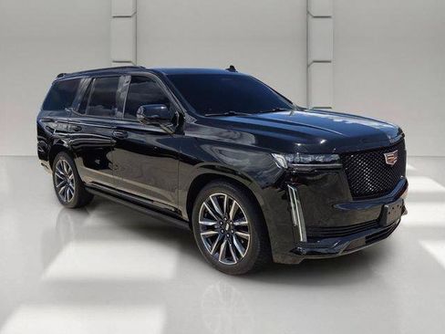 Used 2023 Cadillac Escalade Sport Platinum RWD image 7