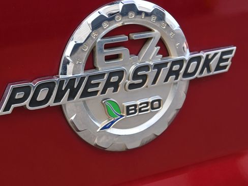 Used 2016 Ford F350 Lariat w/ Chrome Package image 11