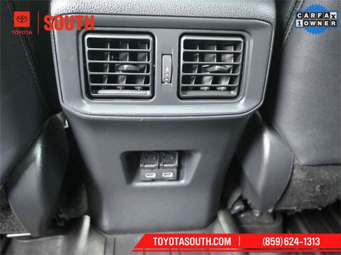 Used 2024 Toyota RAV4 Limited image 31