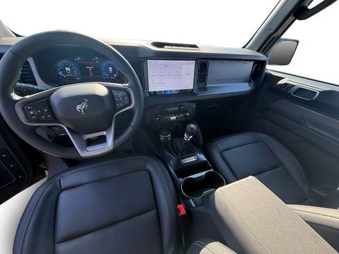 Used 2026 Ford Bronco Badlands w/ Sasquatch Package AWD/4WD image 17