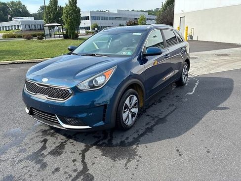 Used 2019 Kia Niro LX FWD image 18