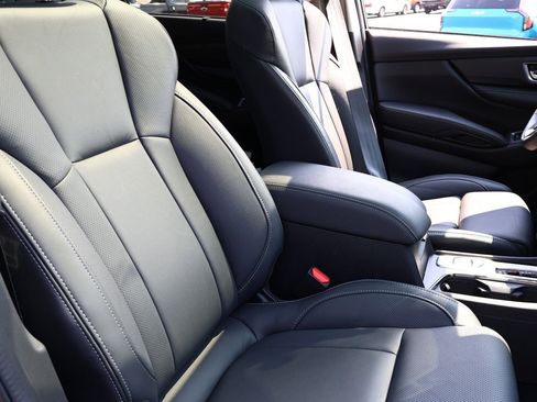 Used 2024 Subaru Ascent Limited w/ Technology Package image 24