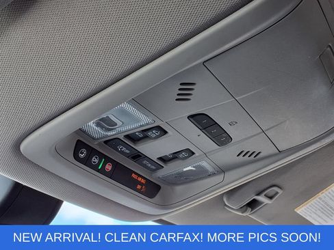 Used 2020 Buick Enclave Essence w/ Sport Touring Edition FWD image 16
