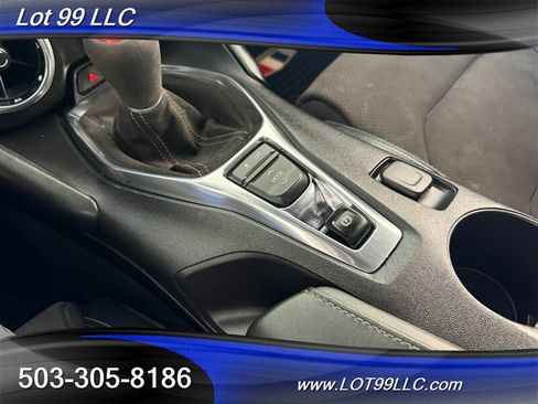 Used 2020 Chevrolet Camaro SS RWD image 39