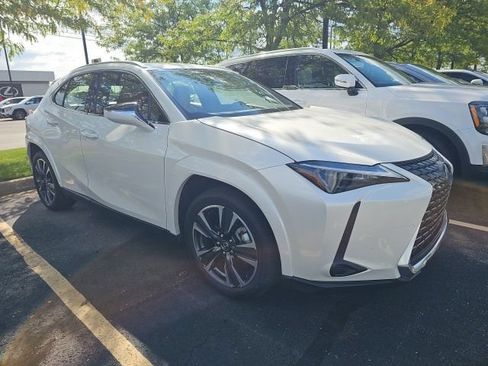 Used 2025 Lexus UX 300h AWD w/ Cold Area Package image 2