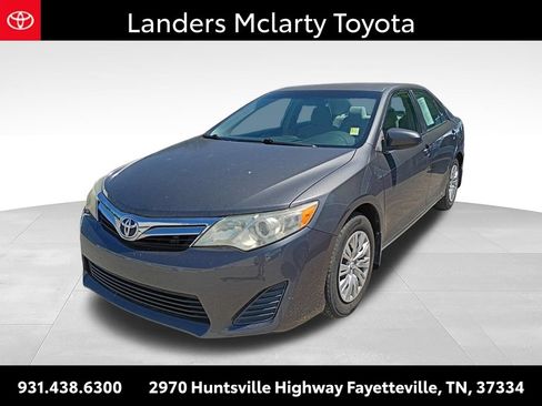 Used 2012 Toyota Camry LE FWD image 4