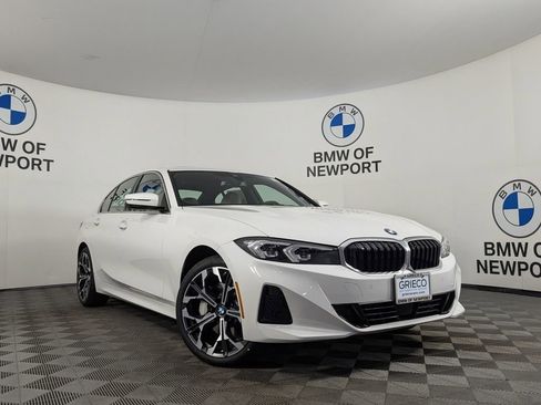 New 2026 BMW 330i xDrive Sedan w/ Convenience Package AWD/4WD image 3