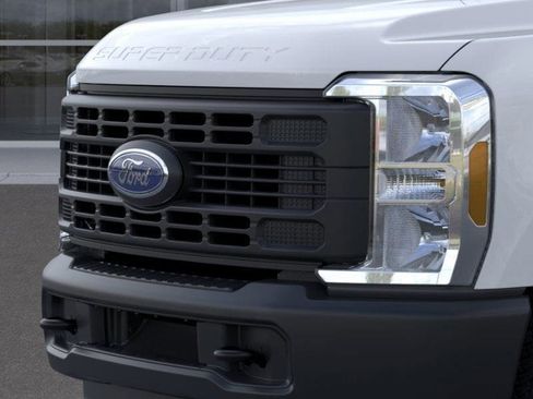 New 2026 Ford F350 XL image 19