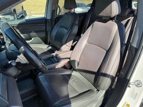Certified 2020 Honda Odyssey EX-L image 17