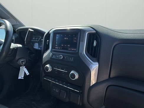 Used 2022 GMC Sierra 1500 Pro w/ Sierra Value Package AWD/4WD image 33
