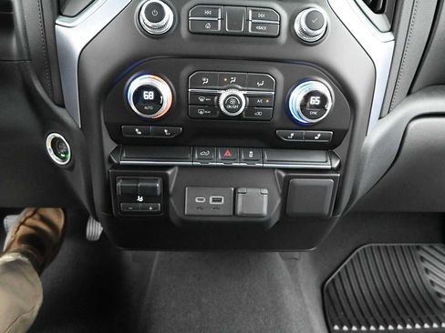 Used 2020 GMC Sierra 2500 SLE w/ SLE Convenience Package AWD/4WD image 22