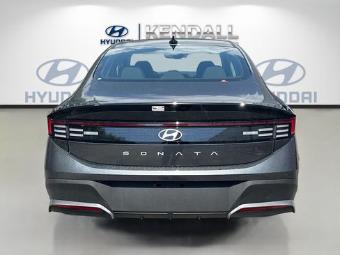 New 2026 Hyundai Sonata SE FWD image 5