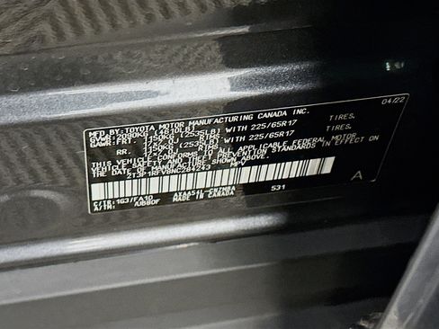 Used 2022 Toyota RAV4 XLE image 12