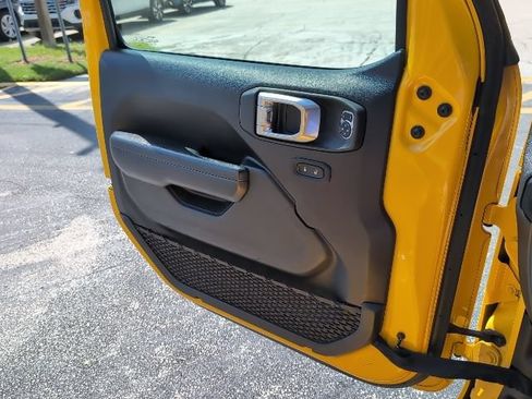 Used 2021 Jeep Wrangler Unlimited Sport AWD/4WD image 21