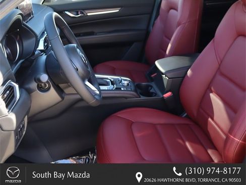 New 2025 MAZDA CX-5 Carbon Edition image 18