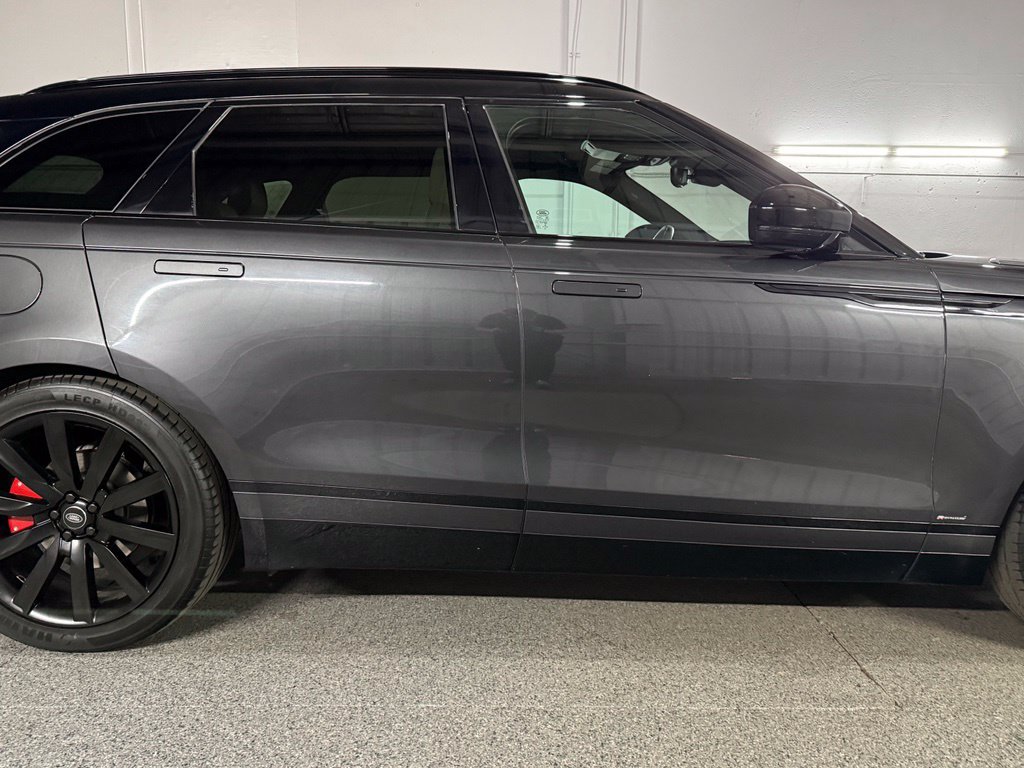 Used 2018 Land Rover Range Rover Velar R-Dynamic SE AWD/4WD image 6