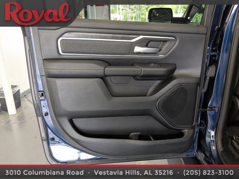 Used 2019 RAM 1500 Big Horn image 12